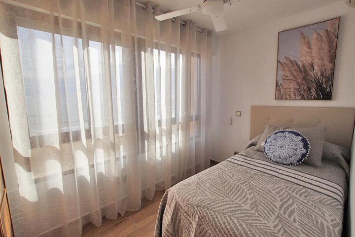 Appartement Apartamento Europa Primera Linea De Playa Guardamar à Guardamar del Segura Extérieur photo